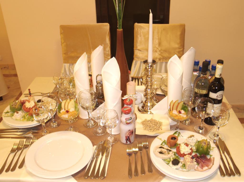 Hotel Floris شيا المظهر الخارجي الصورة