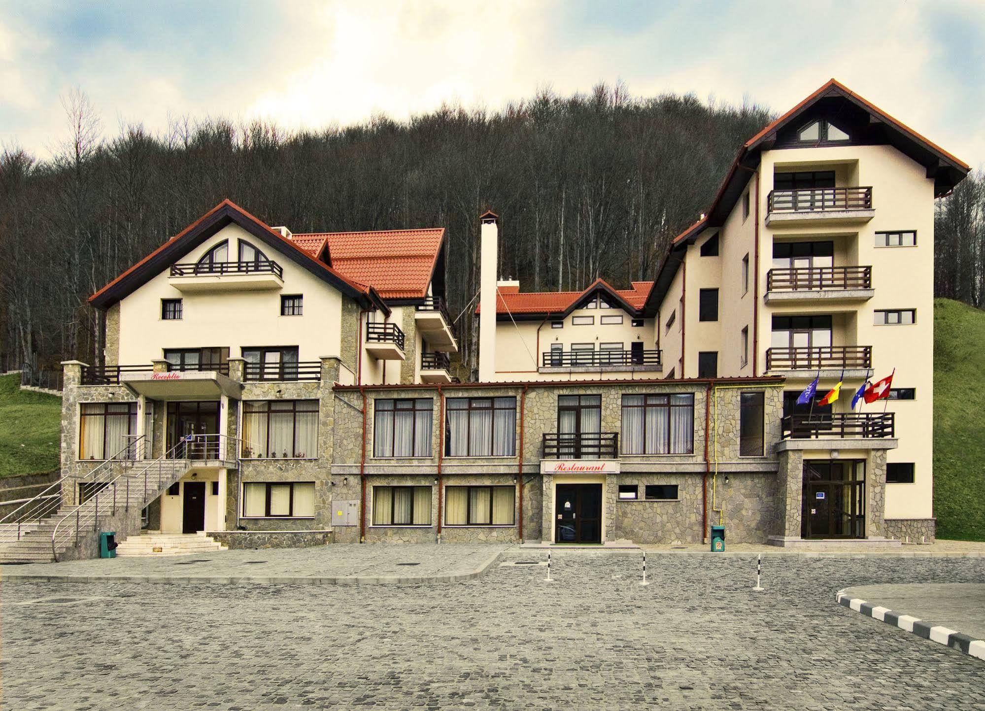 Hotel Floris شيا المظهر الخارجي الصورة
